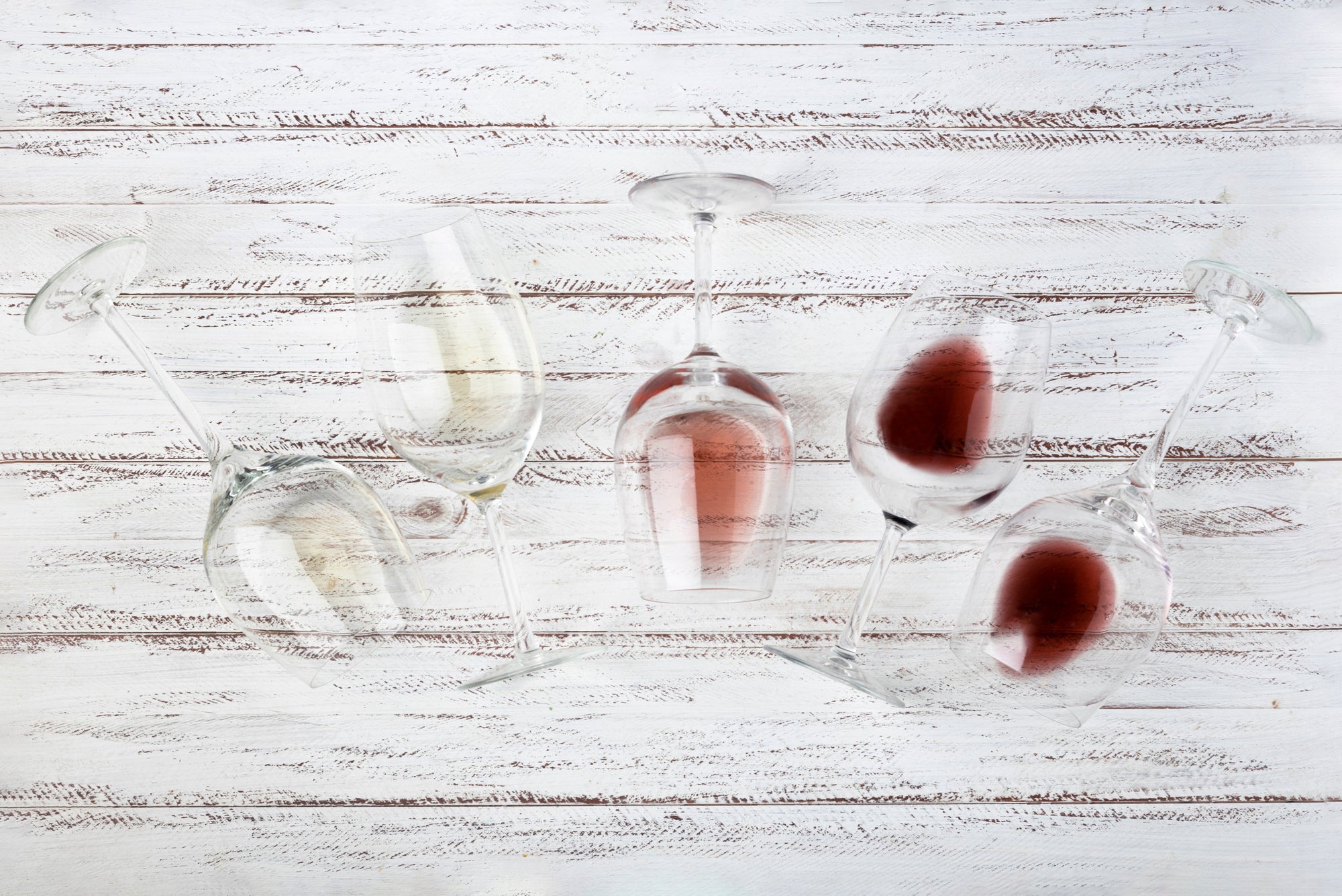 Kerstvlekken verwijderen – van rode wijn tot chocolade - Simplewas