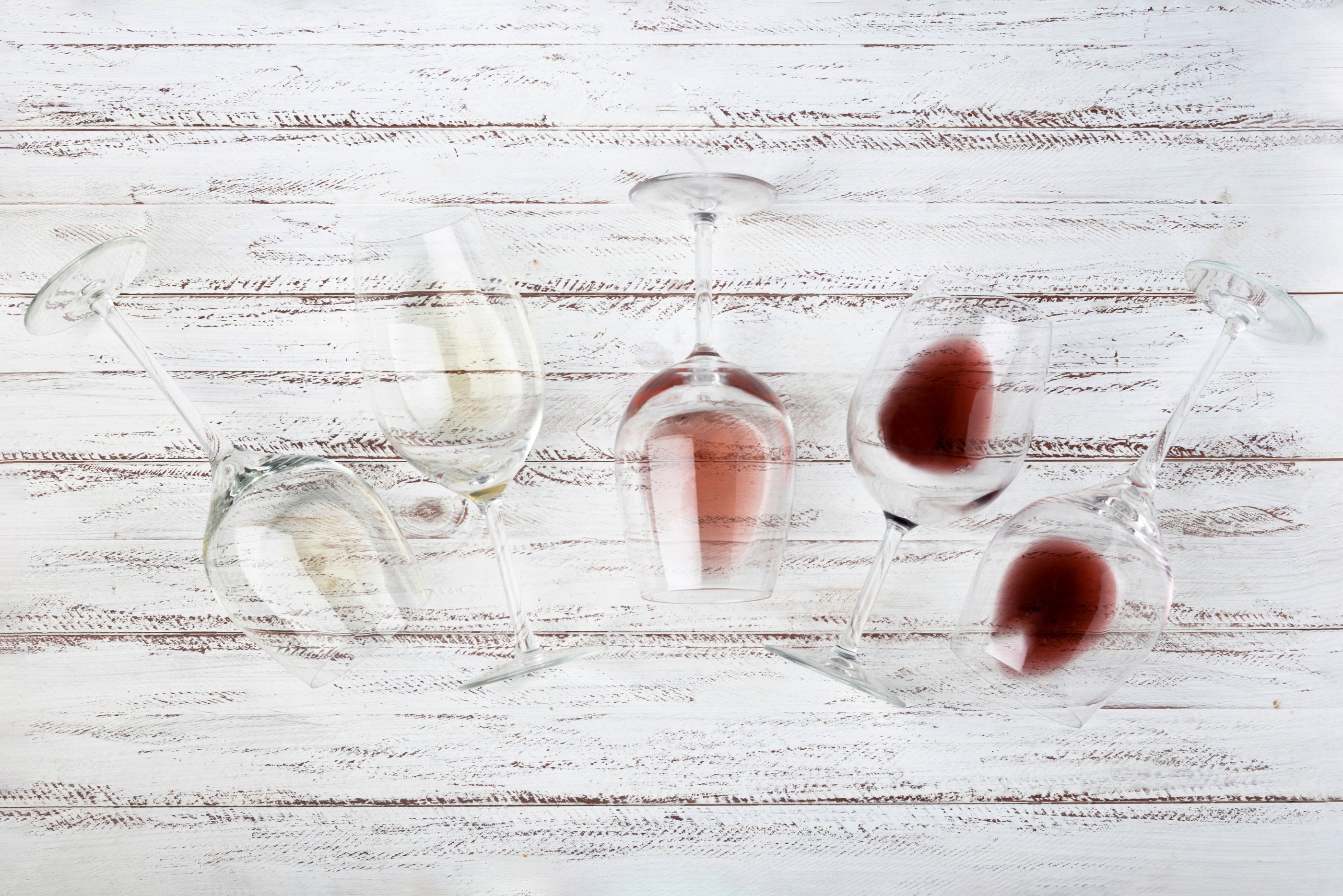 Kerstvlekken verwijderen – van rode wijn tot chocolade - Simplewas